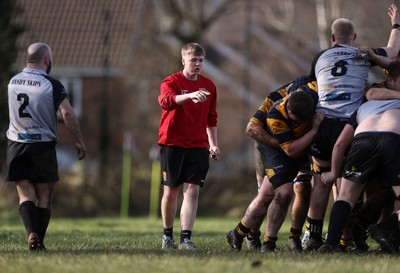 010325 - Nelson Nomads v Aberdare Athletic - WRU Athletic Mid District Division A - 