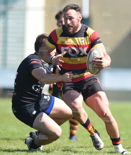 050518 - WRU National Leagues Division 1 East - Nelson v Brynmawr - Nathan Preece of Brynmawr testing the Nelson defence