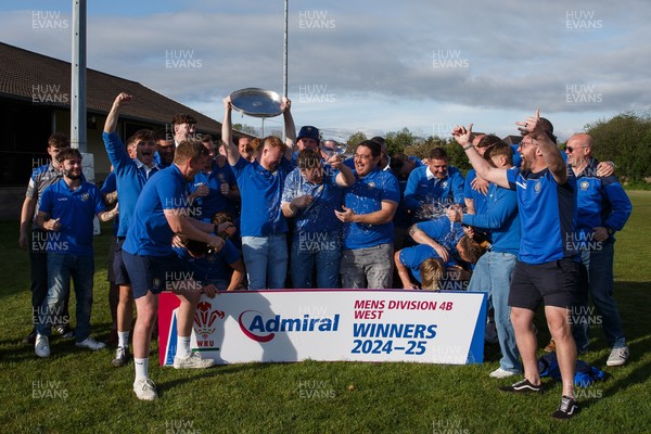 260425 - New Dock Stars League Trophy Presentation - Admiral National League 4 West B -