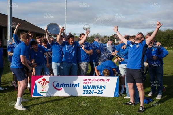 260425 - New Dock Stars League Trophy Presentation - Admiral National League 4 West B -