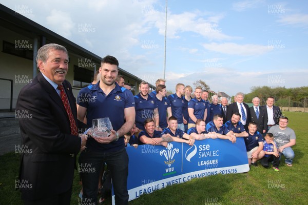 070516 - New Dock Stars - SSE SWALEC League 3 West  C Champions - Captain Ben Collard receives the trophy from WRU Rep Anthony John