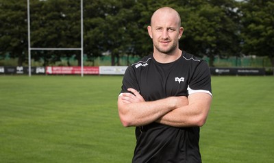 090715 - New Ospreys signings Brendon Leonard