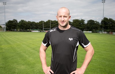 090715 - New Ospreys signings Brendon Leonard
