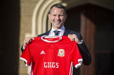 New Wales Manager Ryan Giggs 150118