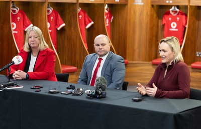 200125  New Wales Women’s Rugby Head Coach Announcement, Principality Stadium - Sean Lynn who has been appointed Head Coach of the Wales Women’s Rugby Team during press conference alongside Abi Tierney Chief Executive of the WRU, left, and Belinda Moore, Head of Women’s rugby for the WRU