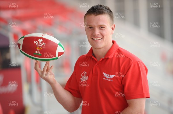 17.05.10 -  Scarlets new caps Tavis Knoyle, Rob McCusker and Ken Owens after being named in the Wales squad for the match against South Africa and tour to New Zealand. 