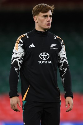 211125 - New Zealand Rugby Captains Run - Ruben Love during training ahead of the game against Wales tomorrow