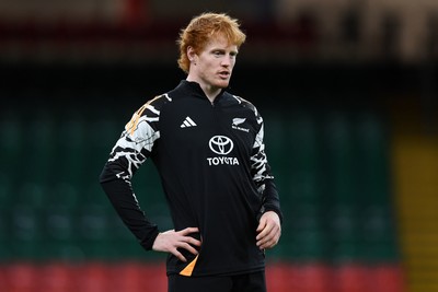 211125 - New Zealand Rugby Captains Run - Finlay Christie during training ahead of the game against Wales tomorrow