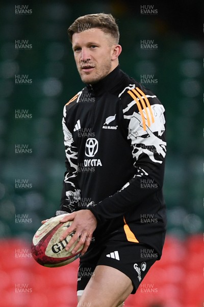 211125 - New Zealand Rugby Captains Run -  Damian McKenzie during training ahead of the game against Wales tomorrow