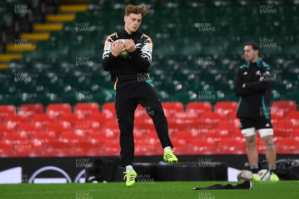 211125 - New Zealand Rugby Captains Run - Ruben Love during training ahead of the game against Wales tomorrow