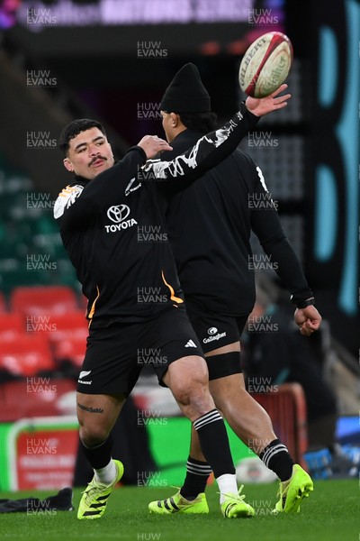 211125 - New Zealand Rugby Captains Run - Du’Plessis Kirifi during training ahead of the game against Wales tomorrow