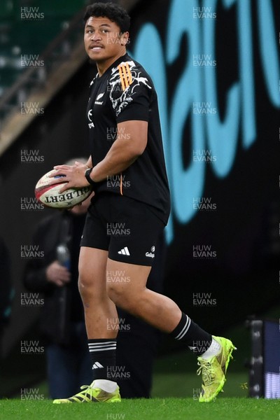 211125 - New Zealand Rugby Captains Run - Caleb Clarke during training ahead of the game against Wales tomorrow