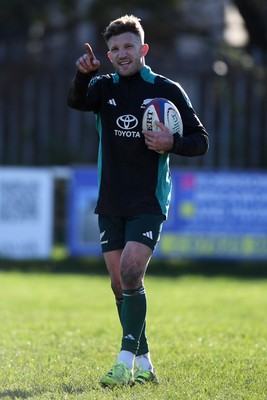 181125 - New Zealand Rugby Training - Damian McKenzie during training ahead of their upcoming match against Wales