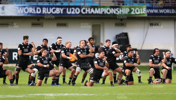 070618 -  New Zealand U20 v Australia U20, World Rugby U20 Championship, Pool A -The New Zealand team perform the Haka at the start of the match