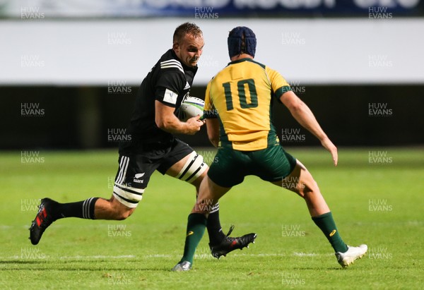 070618 -  New Zealand U20 v Australia U20, World Rugby U20 Championship, Pool A -Tom Christie of New Zealand takes on Hamish Stewart of Australia