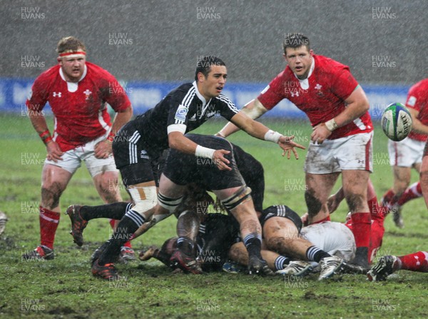 080612 - New Zealand U20 v Wales U20 - Junior World Championship - 