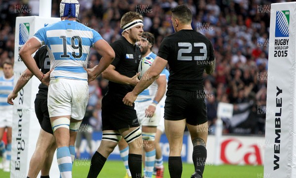 200915  - New Zealand vs Argentina -  IRB Rugby World Cup 2015 Group C -Sam Cane of New Zealand celebrates his try