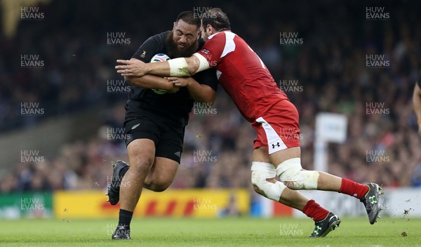 021015 - New Zealand v Georgia - Rugby World Cup - Charlie Faumuina of New Zealand is tackled by Mamuka Gorgodze of Georgia