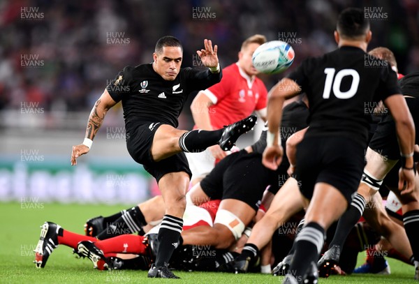 011119 - New Zealand v Wales - Rugby World Cup Bronze Final - Aaron Smith of New Zealand