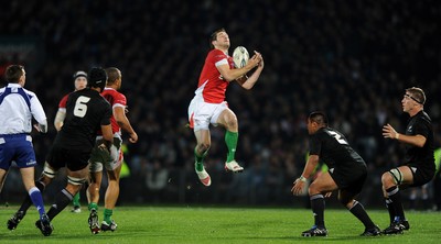 19.06.10 - New Zealand v Wales - 2010 Steinlager Series - Andrew Bishop of Wales takes high ball. 