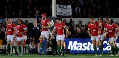 19.06.10 - New Zealand v Wales - 2010 Steinlager Series - Wales players look dejected after a New Zealand try. 