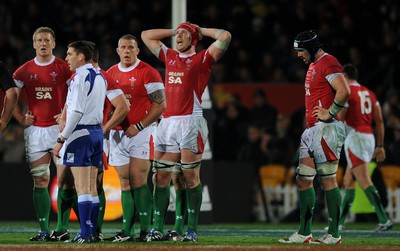 19.06.10 - New Zealand v Wales - 2010 Steinlager Series - Alun Wyn Jones of Wales looks dejected. 