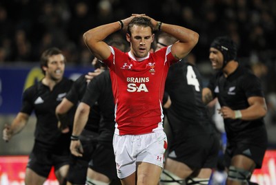 19.06.10 - New Zealand v Wales - 2010 Steinlager Series - Lee Byrne dejected. 