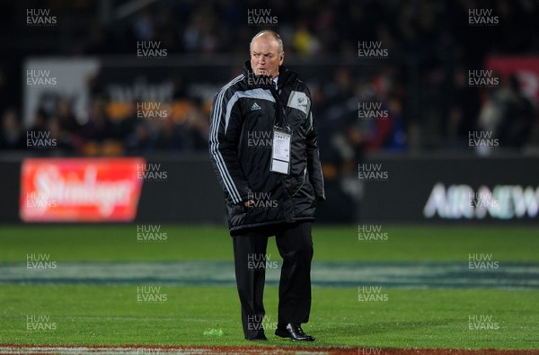 19.06.10 - New Zealand v Wales - 2010 Steinlager Series - New Zealand Head Coach Graham Henry. 
