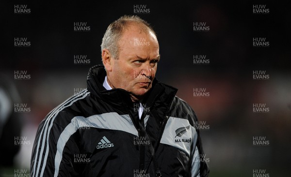 19.06.10 - New Zealand v Wales - 2010 Steinlager Series - New Zealand Head Coach Graham Henry. 
