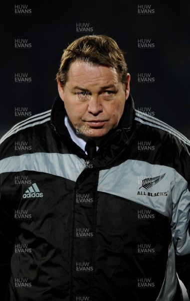 19.06.10 - New Zealand v Wales - 2010 Steinlager Series - New Zealand Assistant Coach Steve Hansen. 