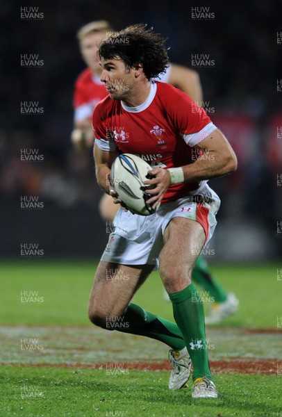 19.06.10 - New Zealand v Wales - 2010 Steinlager Series - Mike Phillips of Wales. 