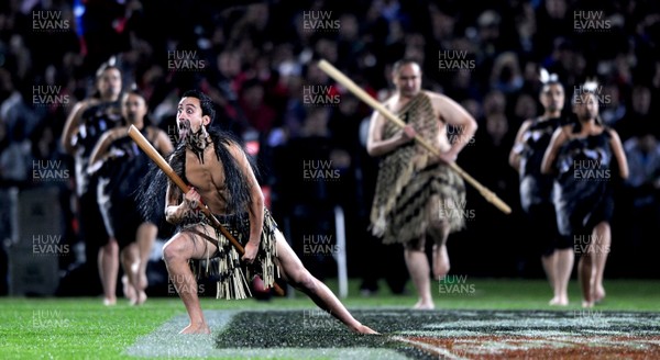19.06.10 - New Zealand v Wales - 2010 Steinlager Series - Maori dancers perform before kick off. 