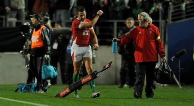 26.06.10 - New Zealand v Wales - 2010 Steinlager Series - Lee Byrne of Wales shows his anger after being sin binned. 