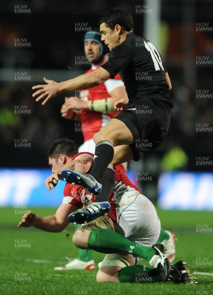26.06.10 - New Zealand v Wales - 2010 Steinlager Series - Rob McCusker of Wales tackles Dan Carter of New Zealand. 