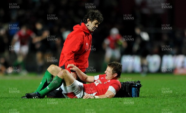 26.06.10 - New Zealand v Wales - 2010 Steinlager Series - Dan Biggar of Wales is treated for an injury by physio Mark Davies. 