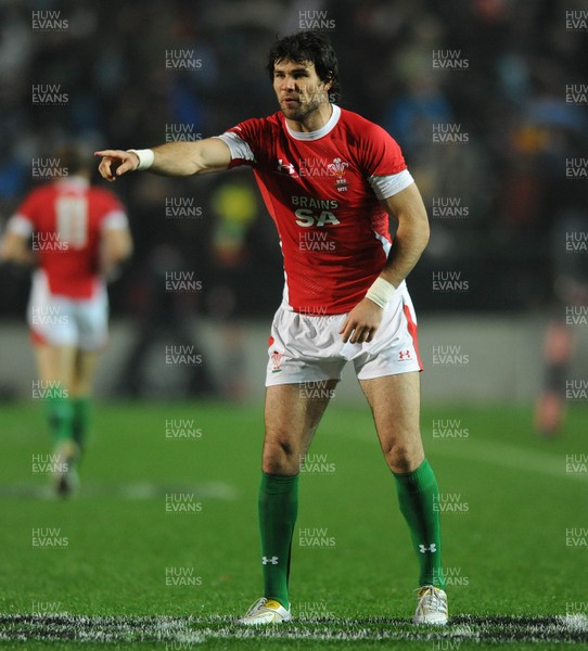 26.06.10 - New Zealand v Wales - 2010 Steinlager Series - Mike Phillips of Wales. 
