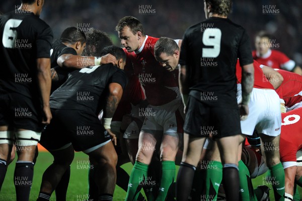 26.06.10 - New Zealand v Wales - 2010 Steinlager Series - Matthew Rees and Paul James of Wales. 