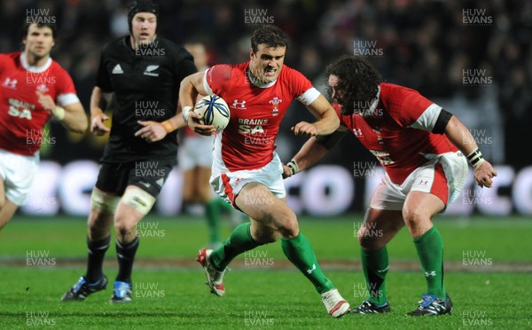 26.06.10 - New Zealand v Wales - 2010 Steinlager Series - Jamie Roberts of Wales. 