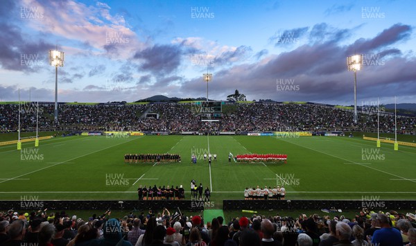 291022 - New Zealand v Wales, Women’s World Cup Quarter-Final - The New Zealand and Wales teams line up for the anthem at the start of the match