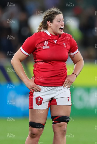 291022 - New Zealand v Wales, Women’s World Cup Quarter-Final - Gwen Crabb of Wales