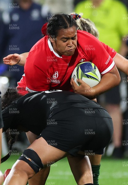 291022 - New Zealand v Wales, Women’s World Cup Quarter-Final - Sisilia Tuipulotu of Wales is tackled
