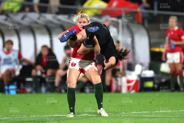 291022 - New Zealand v Wales, Women’s World Cup Quarter-Final -  Ruby Tui of New Zealand is tackled by Carys Williams of Wales