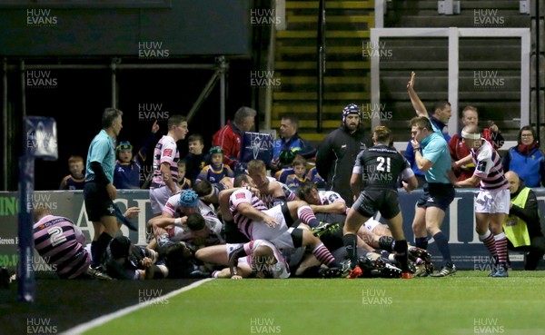 111117 - Newcastle Falcons v Cardiff Blues - Anglo-Welsh Cup - The referee blows for a first half Falcons try