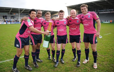 11.04.10 - Newcastle Falcons v Cardiff Blues - Amlin Challenge Cup Quarter Final - Cardiff Blues try scorers (L-R)Casey Laulala, Taufa'au Filise, Ben Blair, Ceri Sweeney, Martyn Williams and Jamie Roberts celebrate at the end of the game. 