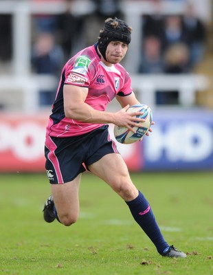 11.04.10 - Newcastle Falcons v Cardiff Blues - Amlin Challenge Cup Quarter Final - Leigh Halfpenny of Cardiff Blues. 