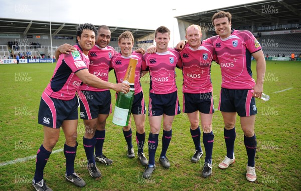 11.04.10 - Newcastle Falcons v Cardiff Blues - Amlin Challenge Cup Quarter Final - Cardiff Blues try scorers (L-R)Casey Laulala, Taufa'au Filise, Ben Blair, Ceri Sweeney, Martyn Williams and Jamie Roberts celebrate at the end of the game. 