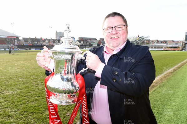 130219 - Newport County AFC Media Day - Newport County Chairman Gavin Foxall with the FA Cup ahead of his side's game with Manchester City on Saturday