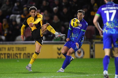 270126 - Newport County v Accrington Stanley - Sky Bet League 2 - Harrison Biggins of Newport County has a shot at goal