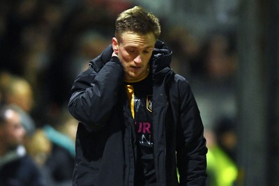 270126 - Newport County v Accrington Stanley - Sky Bet League 2 - A deflated Matt Smith of Newport County after leaving the pitch injured