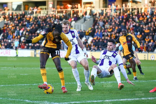 261225 - Newport County v Barnet - Sky Bet League 2 - Cameron Antwi of Newport County tries to trick the Barnet defence with a back heel